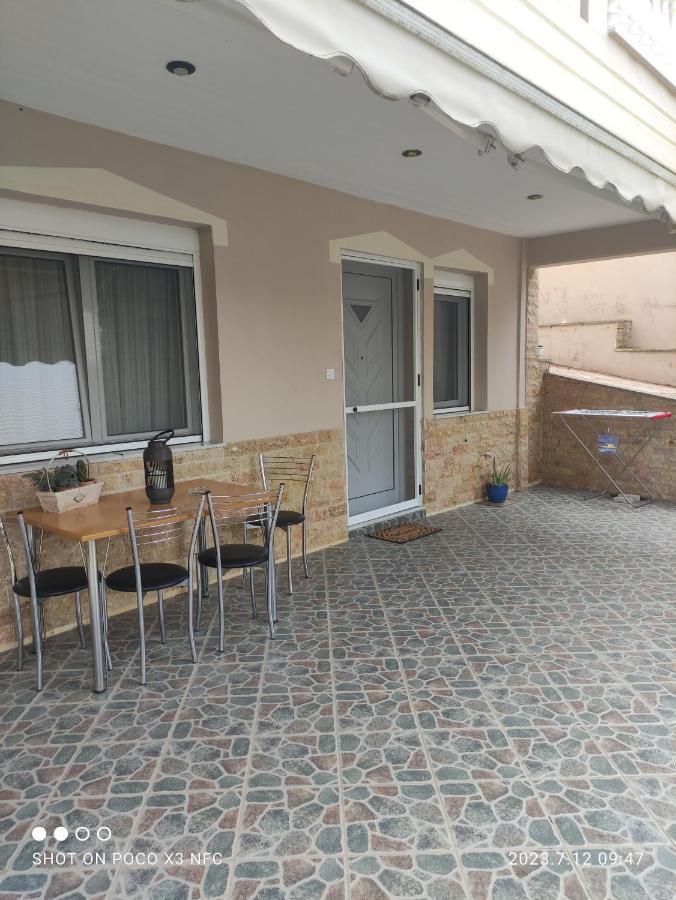 Garden House Villa Palaiontsiflikion Luaran gambar
